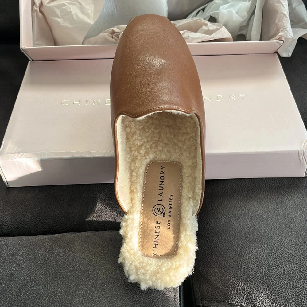 Women’s Chinese laundry Domino Softy Kid NIB 8.5/39 - Picture 2 of 6